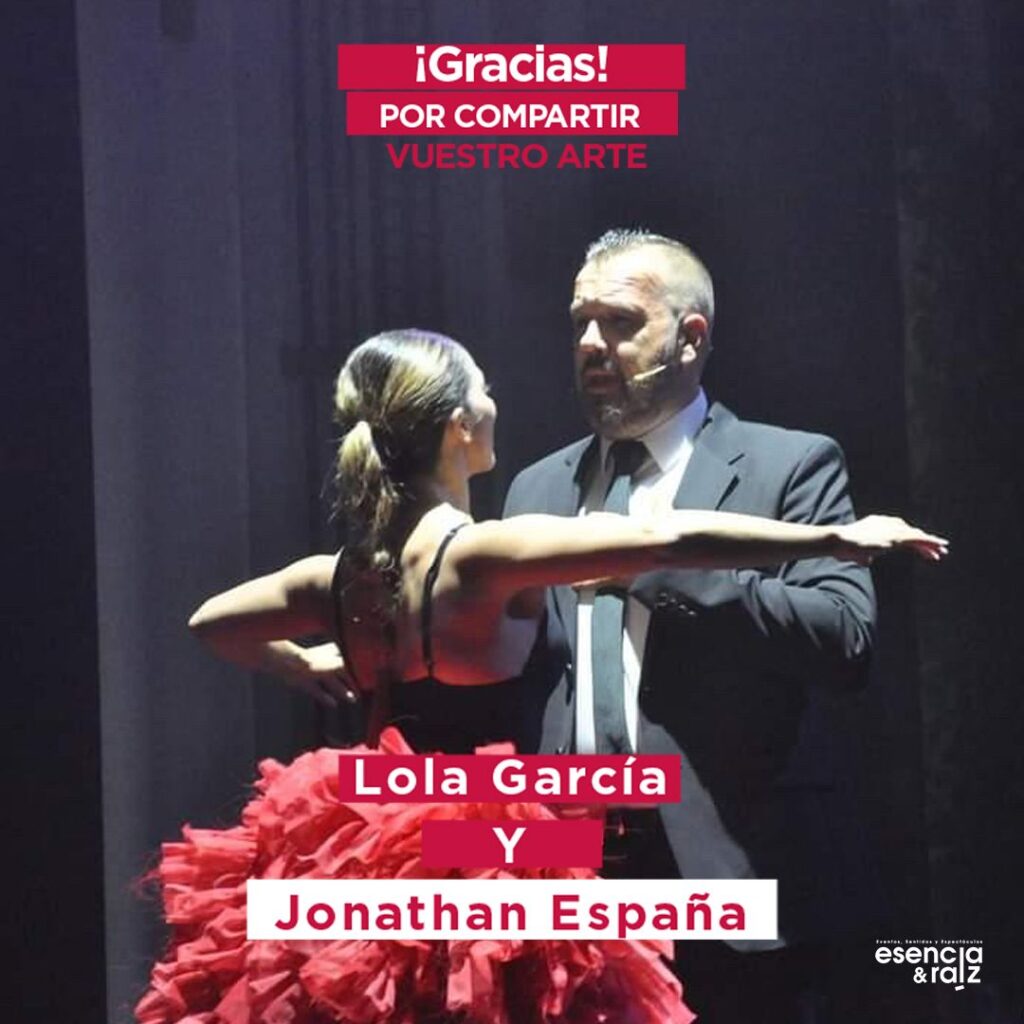 Jonathan España cantando con Lola Garcia y Esencia y Raiz - Cantaor Jonathan España - Lola Garcia - Flamenco en Madrid - Madrid flamenco - Teatro San Pol